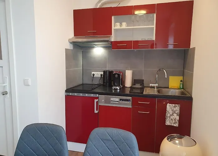 Apartment H3r Exclusive In St Pauli, For Men Only