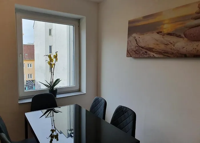 H3r Exclusive In St Pauli, For Men Only Apartment Hamburg
